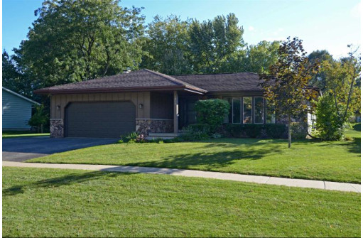 1013 Monroe St, Fort Atkinson, WI 53538