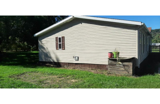 S3921 County Road Bd, Baraboo, WI 53913