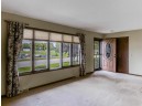 208 Woodland Beach Rd, Lake Mills, WI 53551