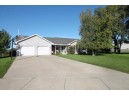 2441 Greenwood Dr, Janesville, WI 53546