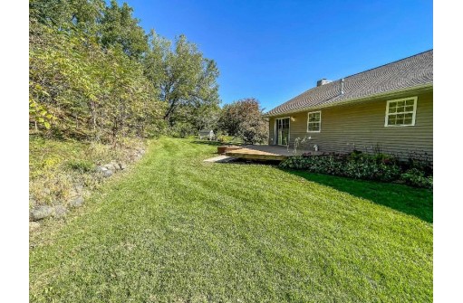 106 Cody Dr, Beaver Dam, WI 53916