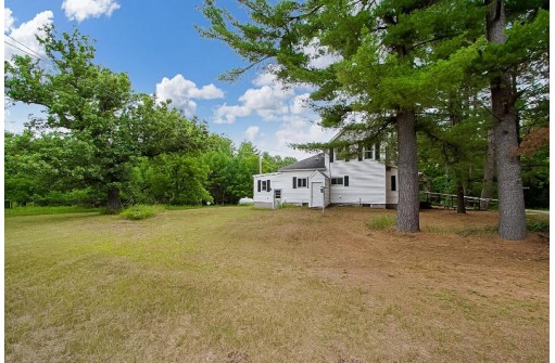 772 Duck Creek Ave, Grand Marsh, WI 53936