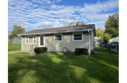 1845 Grant St, Beloit, WI 53511