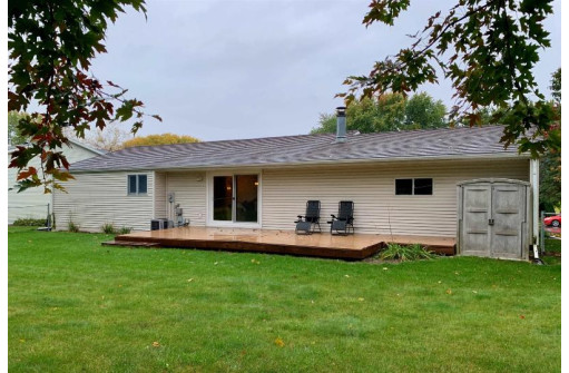 624 Yorktown Rd, DeForest, WI 53532