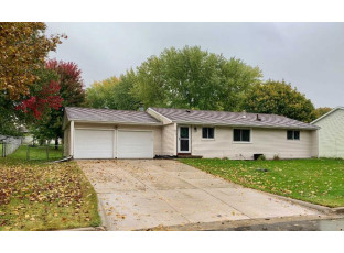 624 Yorktown Rd DeForest, WI 53532