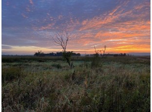 42.3 ACRES Pautsch Rd Burnett, WI 53922