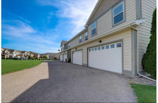 205 Wyalusing Dr, Madison, WI 53718