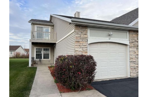 2241 Tallgrass Ct 12, Beloit, WI 53511