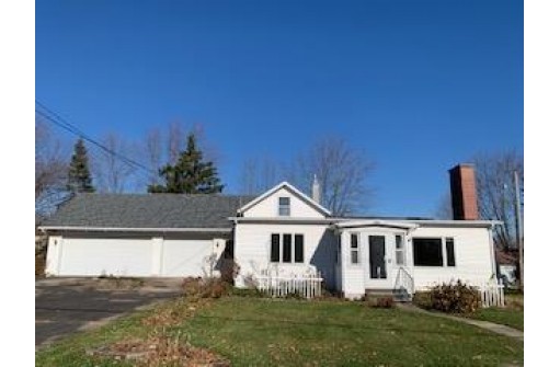 804 E Holum St, DeForest, WI 53532