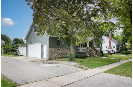 66 Shirley St, Fort Atkinson, WI 53538