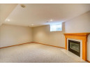 3075 Wyndham Dr, Sun Prairie, WI 53590