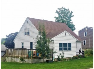 410 S Harrison St Lancaster, WI 53813-1903