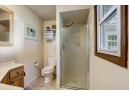 913 Greenwich Dr, Madison, WI 53711