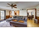 913 Greenwich Dr, Madison, WI 53711