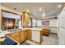 913 Greenwich Dr, Madison, WI 53711