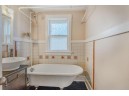 1042 E Gorham St, Madison, WI 53703