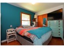 1318 Huxley St, Madison, WI 53704