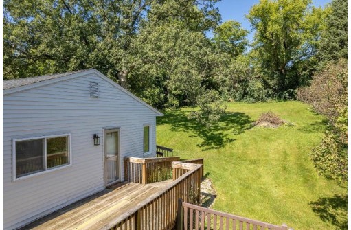 6482 Hwy 19, Waunakee, WI 53597