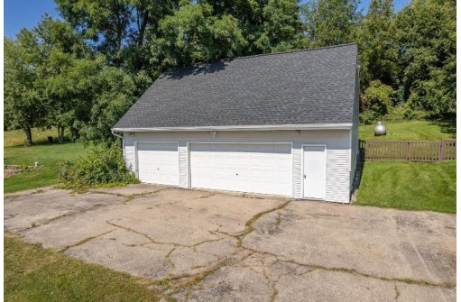 6482 Hwy 19, Waunakee, WI 53597