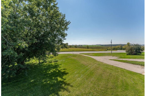 6482 Hwy 19, Waunakee, WI 53597