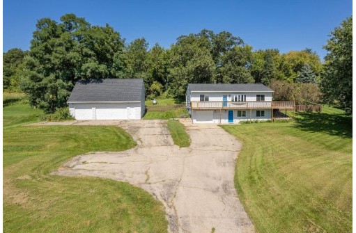 6482 Hwy 19, Waunakee, WI 53597