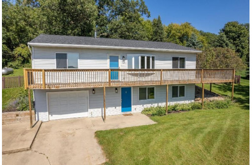 6482 Hwy 19, Waunakee, WI 53597