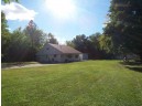 3224 S Oakhill Ave, Janesville, WI 53545