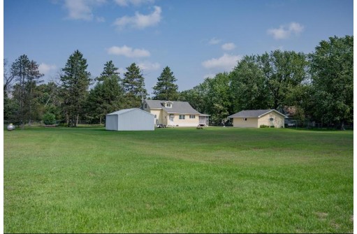 W4597 40th St, Mauston, WI 53948