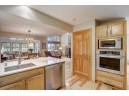 5708 Steeplechase Dr, Waunakee, WI 53597