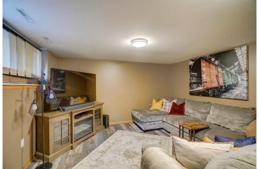 3154 Dorchester Way 1, Madison, WI 53719