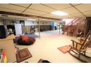 4260 Pella Ln, McFarland, WI 53558