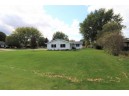 4260 Pella Ln, McFarland, WI 53558