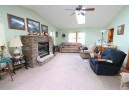 4260 Pella Ln, McFarland, WI 53558