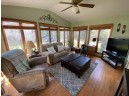 676 Maryville Heights Dr, Hazel Green, WI 53811