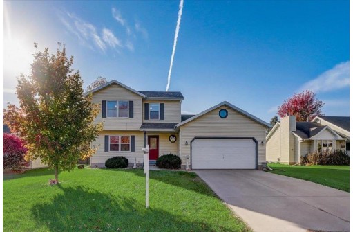 1009 Monteray Ln, Waunakee, WI 53597