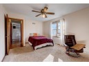 1009 Monteray Ln, Waunakee, WI 53597