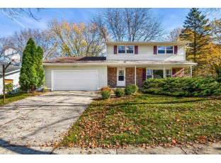 1113 Saalsaa Rd Madison, WI 53711