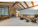 3750 Raintree Rd, Sun Prairie, WI 53590