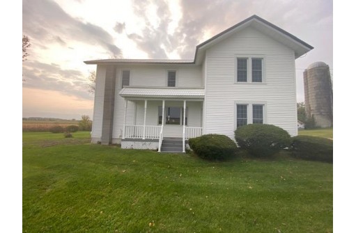 N6437 Hwy 104, Evansville, WI 53536