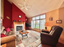 2413 Turnberry Dr, Beloit, WI 53511