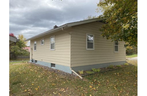 106 N Minnesota St, Muscoda, WI 53573