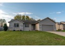 209 Genesis Dr, Evansville, WI 53536