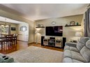 17 Morningdale Cir, Madison, WI 53717