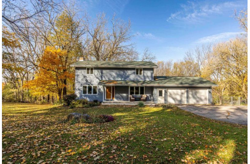 W4624 Richland Rd, Monroe, WI 53566