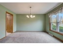 301 Carriage Dr, Cottage Grove, WI 53527