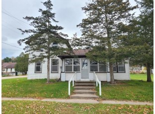 107 N East St La Valle, WI 53941