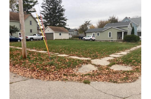 220 S Franklin St, Janesville, WI 53548