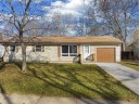 5906 Meadowood Dr, Madison, WI 53711