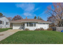 417 N 3rd St, Fort Atkinson, WI 53538