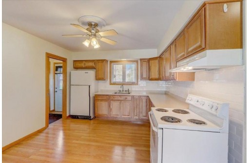417 N 3rd St, Fort Atkinson, WI 53538